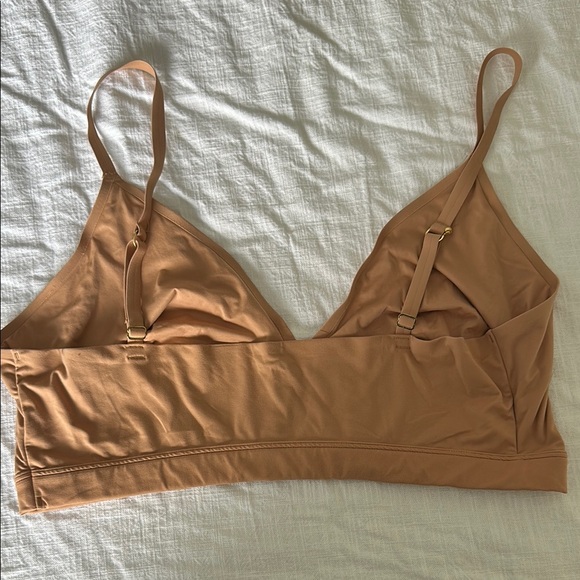 Abercrombie & Fitch Light Brown Bralette - Picture 2 of 4